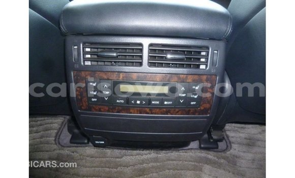 Buy Import Toyota Land Cruiser White Car in Import - Dubai in Benign Buy Import Toyota Land Cruiser White Car in Import - Dubai in Benign