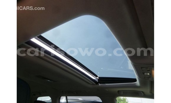 Buy Import Toyota Land Cruiser White Car in Import - Dubai in Benign Buy Import Toyota Land Cruiser White Car in Import - Dubai in Benign