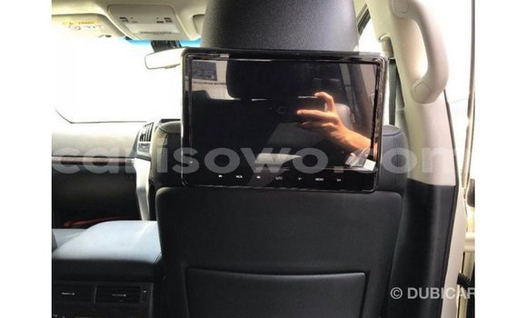 Buy Import Toyota Land Cruiser White Car in Import - Dubai in Benign Buy Import Toyota Land Cruiser White Car in Import - Dubai in Benign