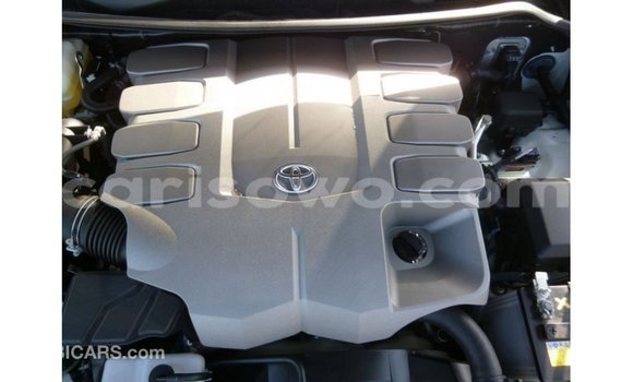 Buy Import Toyota Land Cruiser White Car in Import - Dubai in Benign Buy Import Toyota Land Cruiser White Car in Import - Dubai in Benign