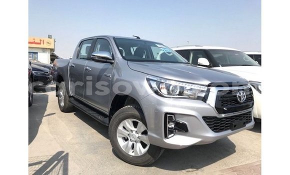 Acheter Import Voiture Toyota Hilux Autre à Import - Dubai, Benin Acheter Import Voiture Toyota Hilux Autre à Import - Dubai, Benin