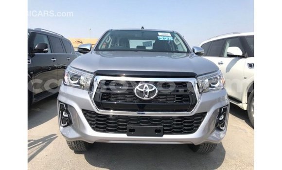 Acheter Import Voiture Toyota Hilux Autre à Import - Dubai, Benin Acheter Import Voiture Toyota Hilux Autre à Import - Dubai, Benin