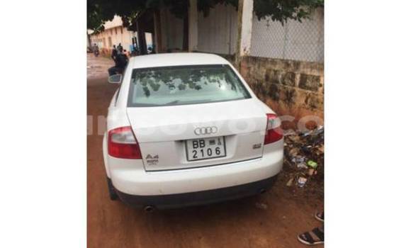 Sayi Na hannu Mercedes-Benz A–Class White Mota in Abomey Calavi a Benin Sayi Na hannu Mercedes-Benz A–Class White Mota in Abomey Calavi a Benin