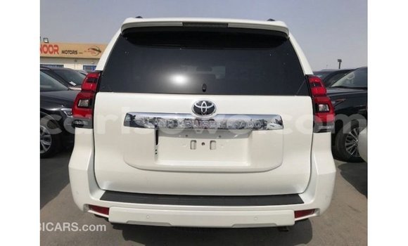 Ra Imported Toyota Prado funfun Ọkọ̀ in Import - Dubai ni Benin Ra Imported Toyota Prado funfun Ọkọ̀ in Import - Dubai ni Benin