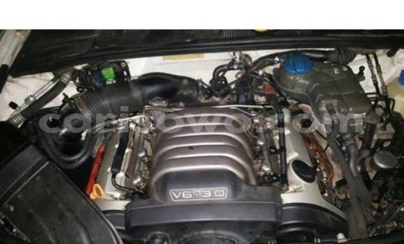 Sayi Na hannu Mercedes-Benz A–Class White Mota in Abomey Calavi a Benin Sayi Na hannu Mercedes-Benz A–Class White Mota in Abomey Calavi a Benin