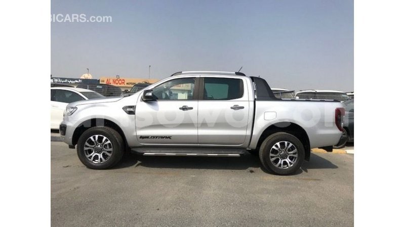 Big with watermark ford ranger benin import dubai 7513