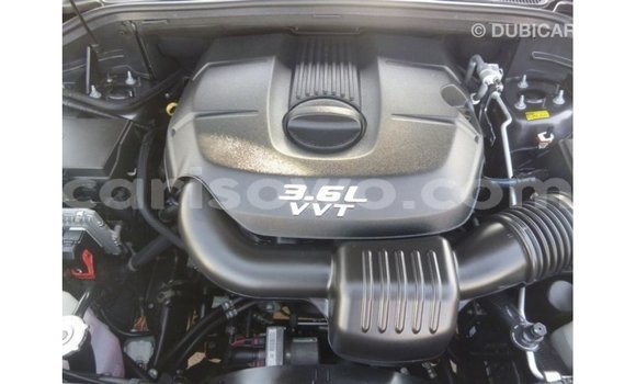 Buy Import Jeep Grand Cherokee Other Car in Import - Dubai in Benign Buy Import Jeep Grand Cherokee Other Car in Import - Dubai in Benign