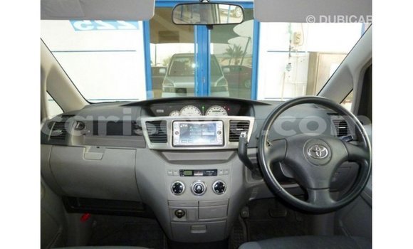 Ra Imported Toyota Voxy Miiran Ọkọ̀ in Import - Dubai ni Benin Ra Imported Toyota Voxy Miiran Ọkọ̀ in Import - Dubai ni Benin