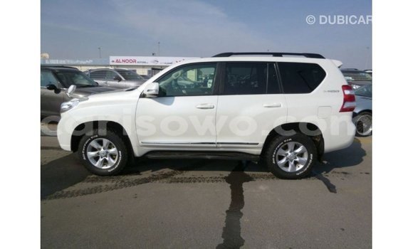 Sayi Imported Toyota Prado White Mota in Import - Dubai a Benin Sayi Imported Toyota Prado White Mota in Import - Dubai a Benin