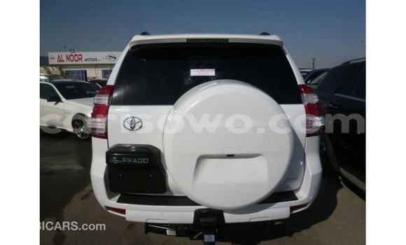 Sayi Imported Toyota Prado White Mota in Import - Dubai a Benin Sayi Imported Toyota Prado White Mota in Import - Dubai a Benin