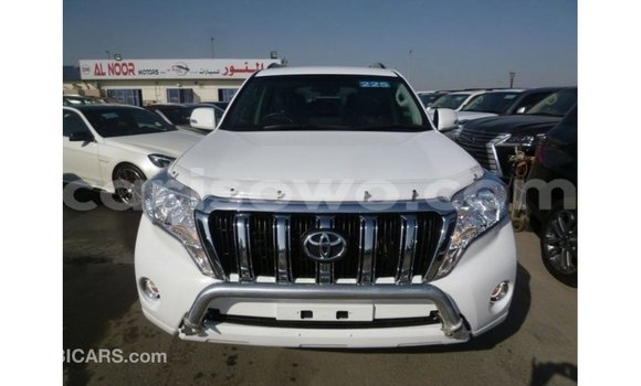 Sayi Imported Toyota Prado White Mota in Import - Dubai a Benin Sayi Imported Toyota Prado White Mota in Import - Dubai a Benin
