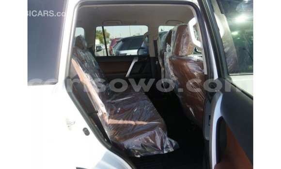 Sayi Imported Toyota Prado White Mota in Import - Dubai a Benin Sayi Imported Toyota Prado White Mota in Import - Dubai a Benin