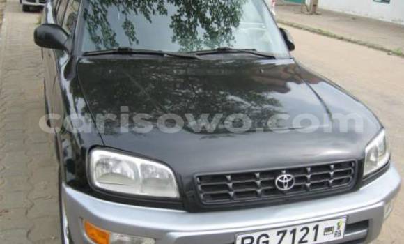 Sayi Na hannu Toyota RAV4 Black Mota in Abomey Calavi a Benin Sayi Na hannu Toyota RAV4 Black Mota in Abomey Calavi a Benin