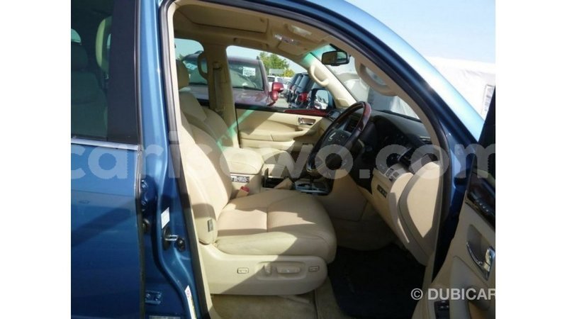 Big with watermark lexus lx benign import dubai 7550
