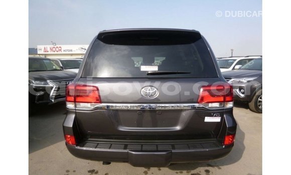 Acheter Import Voiture Toyota Land Cruiser Autre à Import - Dubai, Benin Acheter Import Voiture Toyota Land Cruiser Autre à Import - Dubai, Benin