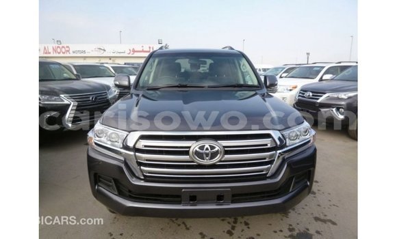 Acheter Import Voiture Toyota Land Cruiser Autre à Import - Dubai, Benin Acheter Import Voiture Toyota Land Cruiser Autre à Import - Dubai, Benin