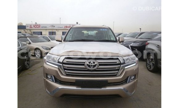 Acheter Import Voiture Toyota Land Cruiser Autre à Import - Dubai, Benin Acheter Import Voiture Toyota Land Cruiser Autre à Import - Dubai, Benin