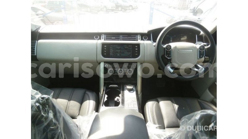 Big with watermark land rover range rover benign import dubai 7569