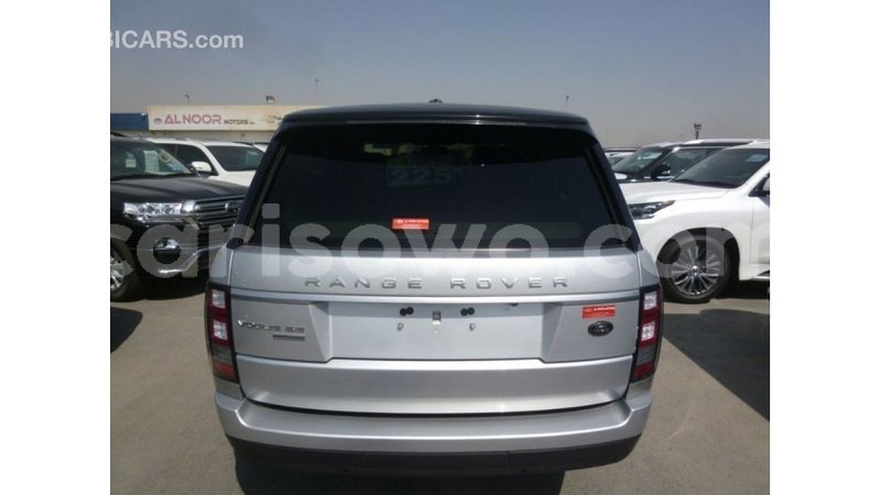 Big with watermark land rover range rover benign import dubai 7569