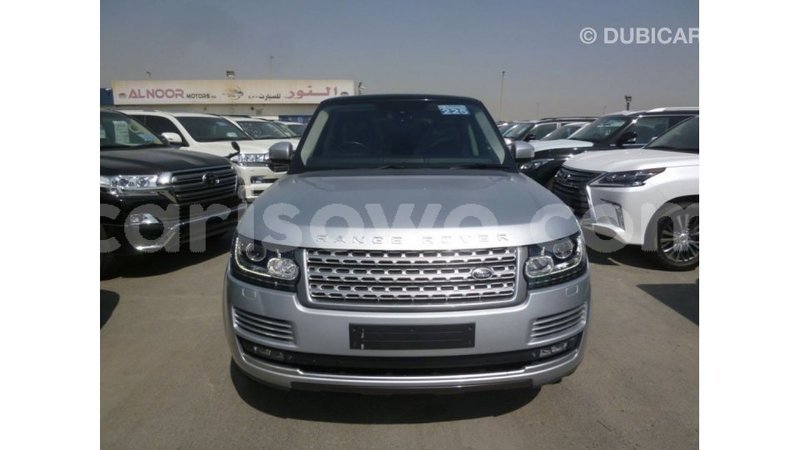 Big with watermark land rover range rover benign import dubai 7569