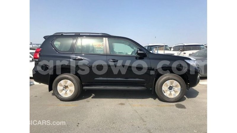 Big with watermark toyota prado benign import dubai 7586