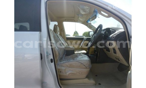 Sayi Imported Toyota Prado White Mota in Import - Dubai a Benin Sayi Imported Toyota Prado White Mota in Import - Dubai a Benin