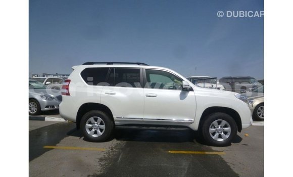 Sayi Imported Toyota Prado White Mota in Import - Dubai a Benin Sayi Imported Toyota Prado White Mota in Import - Dubai a Benin