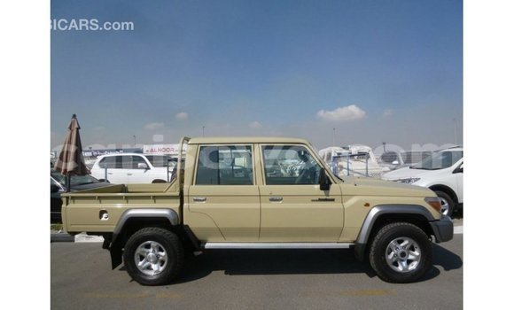 Ra Imported Toyota Land Cruiser Alagara Ọkọ̀ in Import - Dubai ni Benin Ra Imported Toyota Land Cruiser Alagara Ọkọ̀ in Import - Dubai ni Benin