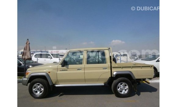 Ra Imported Toyota Land Cruiser Alagara Ọkọ̀ in Import - Dubai ni Benin Ra Imported Toyota Land Cruiser Alagara Ọkọ̀ in Import - Dubai ni Benin