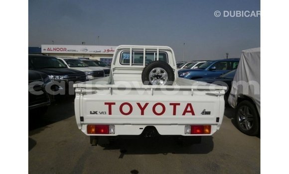 Buy Import Toyota Land Cruiser White Car in Import - Dubai in Benign Buy Import Toyota Land Cruiser White Car in Import - Dubai in Benign