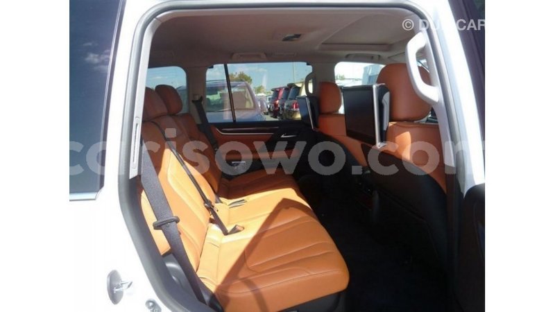 Big with watermark lexus lx benign import dubai 7593
