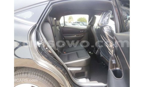 Sayi Imported Toyota Harrier Black Mota in Import - Dubai a Benin Sayi Imported Toyota Harrier Black Mota in Import - Dubai a Benin