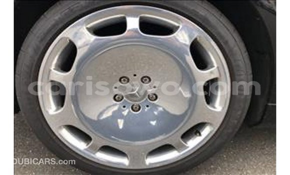 Acheter Import Voiture Mercedes-Benz 190 Noir à Import - Dubai, Benin Acheter Import Voiture Mercedes-Benz 190 Noir à Import - Dubai, Benin