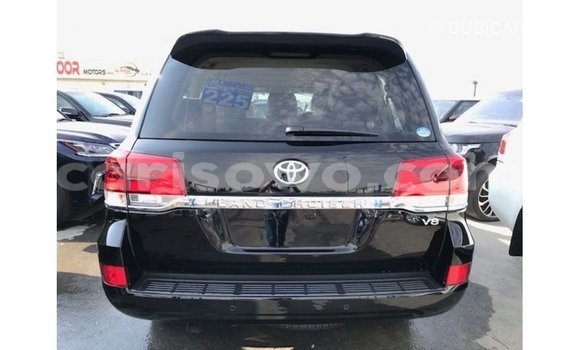 Sayi Imported Toyota Land Cruiser Black Mota in Import - Dubai a Benin Sayi Imported Toyota Land Cruiser Black Mota in Import - Dubai a Benin
