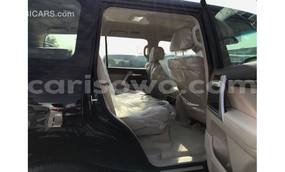 Sayi Imported Toyota Land Cruiser Black Mota in Import - Dubai a Benin Sayi Imported Toyota Land Cruiser Black Mota in Import - Dubai a Benin