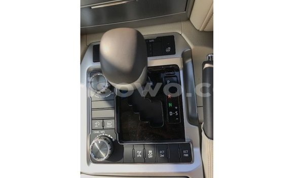 Sayi Imported Toyota Land Cruiser Black Mota in Import - Dubai a Benin Sayi Imported Toyota Land Cruiser Black Mota in Import - Dubai a Benin