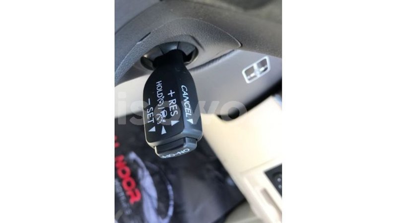 Big with watermark toyota land cruiser benign import dubai 7608