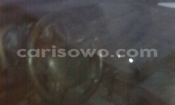 Ra Àlòkù Toyota RAV4 Silver Ọkọ̀ in Abomey Calavi ni Benin Ra Àlòkù Toyota RAV4 Silver Ọkọ̀ in Abomey Calavi ni Benin