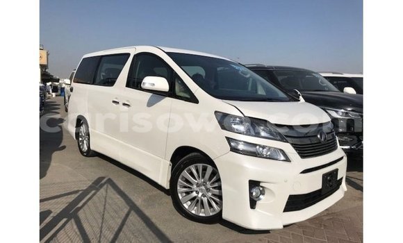 Acheter Import Voiture Toyota Vellfire Blanc à Import - Dubai, Benin Acheter Import Voiture Toyota Vellfire Blanc à Import - Dubai, Benin