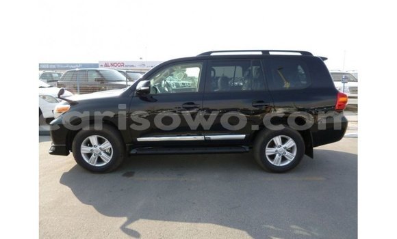 Sayi Imported Toyota Land Cruiser Black Mota in Import - Dubai a Benin Sayi Imported Toyota Land Cruiser Black Mota in Import - Dubai a Benin