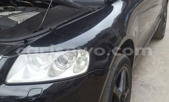 Sayi Na hannu Volkswagen Touareg Black Mota in Kandi a Benin Sayi Na hannu Volkswagen Touareg Black Mota in Kandi a Benin