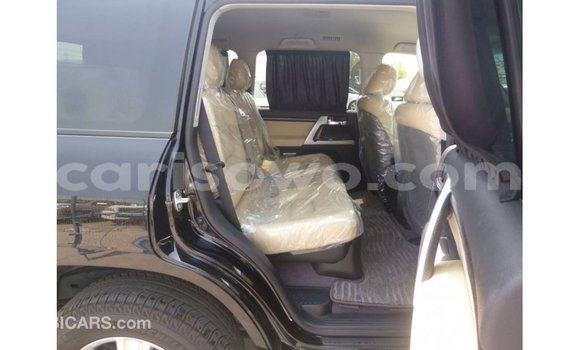 Sayi Imported Toyota Land Cruiser Black Mota in Import - Dubai a Benin Sayi Imported Toyota Land Cruiser Black Mota in Import - Dubai a Benin