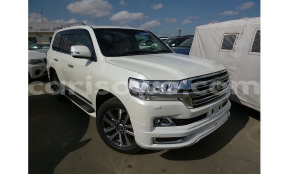 Buy Import Toyota Land Cruiser White Car in Import - Dubai in Benign Buy Import Toyota Land Cruiser White Car in Import - Dubai in Benign