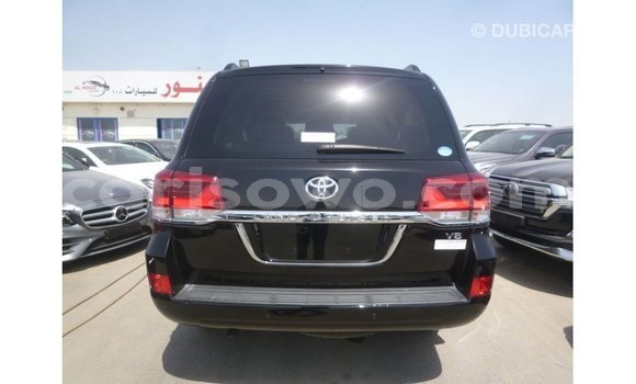 Sayi Imported Toyota Land Cruiser Black Mota in Import - Dubai a Benin Sayi Imported Toyota Land Cruiser Black Mota in Import - Dubai a Benin