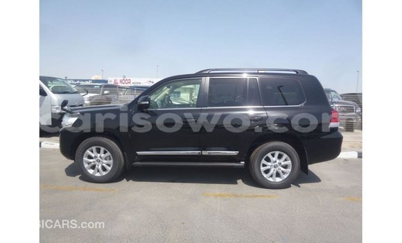 Sayi Imported Toyota Land Cruiser Black Mota in Import - Dubai a Benin Sayi Imported Toyota Land Cruiser Black Mota in Import - Dubai a Benin