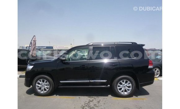 Sayi Imported Toyota Land Cruiser Black Mota in Import - Dubai a Benin Sayi Imported Toyota Land Cruiser Black Mota in Import - Dubai a Benin