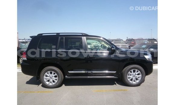Sayi Imported Toyota Land Cruiser Black Mota in Import - Dubai a Benin Sayi Imported Toyota Land Cruiser Black Mota in Import - Dubai a Benin
