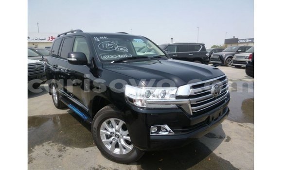 Acheter Import Voiture Toyota Land Cruiser Noir à Import - Dubai, Benin Acheter Import Voiture Toyota Land Cruiser Noir à Import - Dubai, Benin