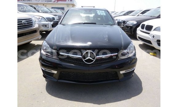 Sayi Imported Mercedes-Benz 200 Black Mota in Import - Dubai a Benin Sayi Imported Mercedes-Benz 200 Black Mota in Import - Dubai a Benin