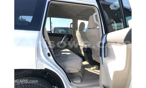 Sayi Imported Toyota Prado White Mota in Import - Dubai a Benin Sayi Imported Toyota Prado White Mota in Import - Dubai a Benin